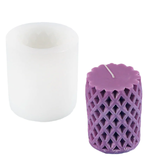 Diamond cut cylinder candle